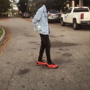 Meet your Posher, Jayvian